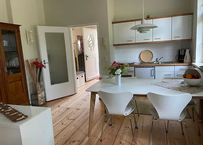 An Der Stadtvilla * ריינסברג